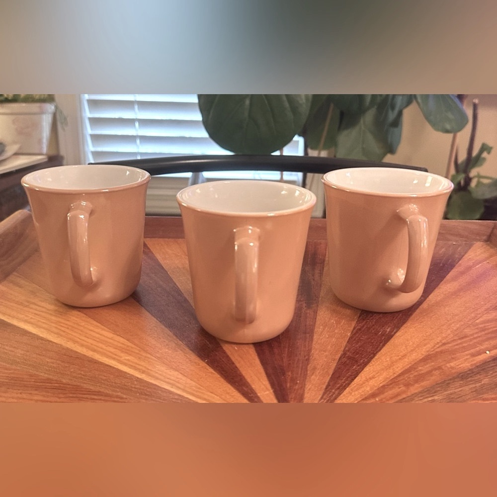 Vintage PYREX Butterscotch Coffee Mugs/Tea Cups. - Picture 2 of 7